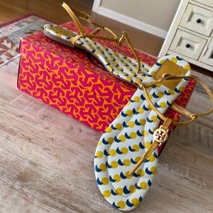 Tory Burch Emmy patent Sandals in golden yellow